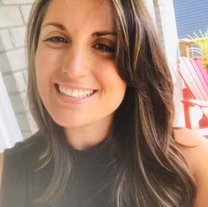 Meet your Posher, Kaari